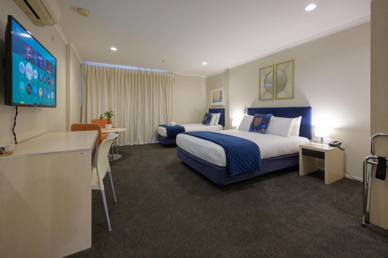 U Residence Hotel Веллингтон Экстерьер фото